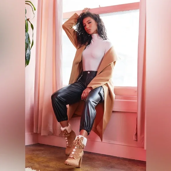 NIB Tan Faux Suede Faux Fur Block Heel Booties - Picture 2 of 5